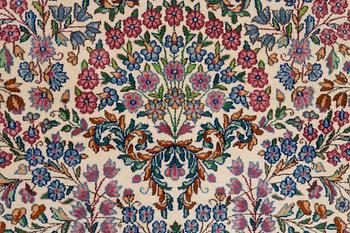 Carpet, Kirman, approx. 245x160 cm.