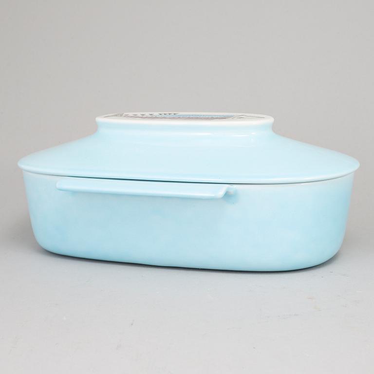 MARIANNE WESTMAN, an owenware casserole with cover, Rörstrand, Sweden 1960's.