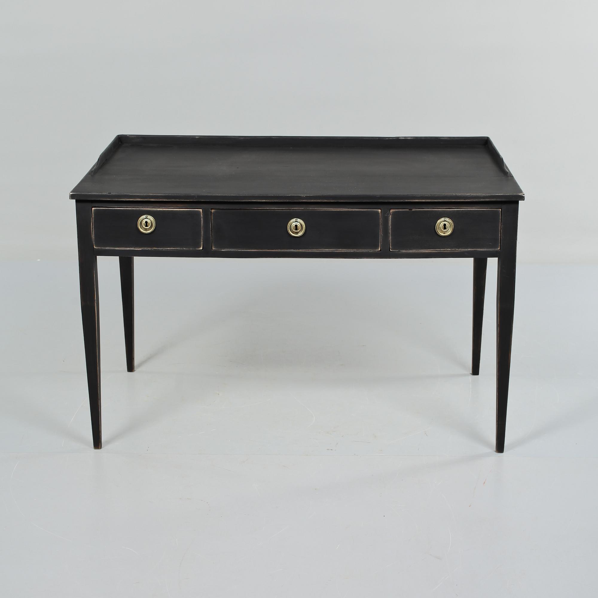 SKRIVBORD, gustaviansk stil, 1900-talets första hälft.