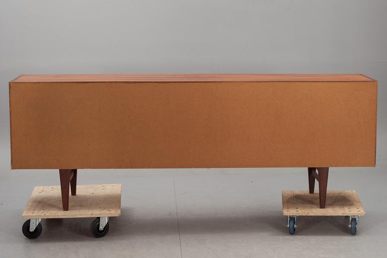 SIDEBOARD, 1960-tal.