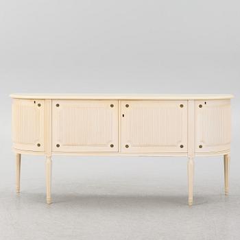 A Gustavian style sideboard, Oscar Edv. Ekelunds Snickerifabriks AB, Virserum, second half of the 20th Century.