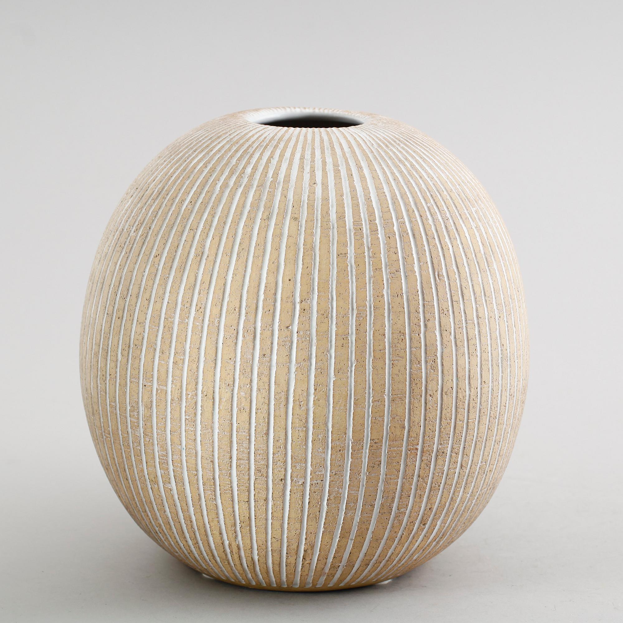 VAS, stengods, Edgar Böckman, monogramsignerad.