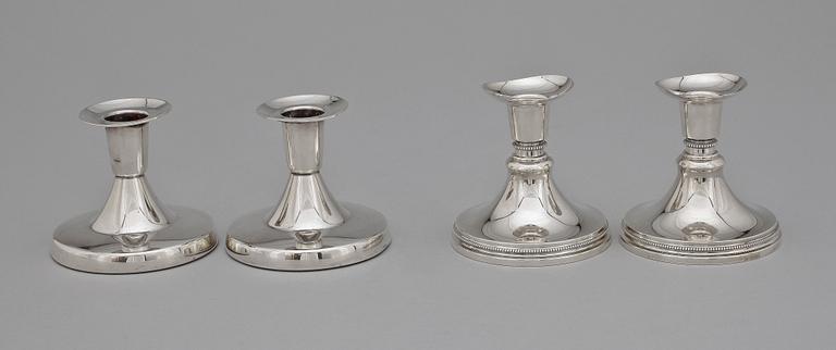LJUSSTAKAR, 2 par, silver. Bl a MGAB, Stockholm 1956.