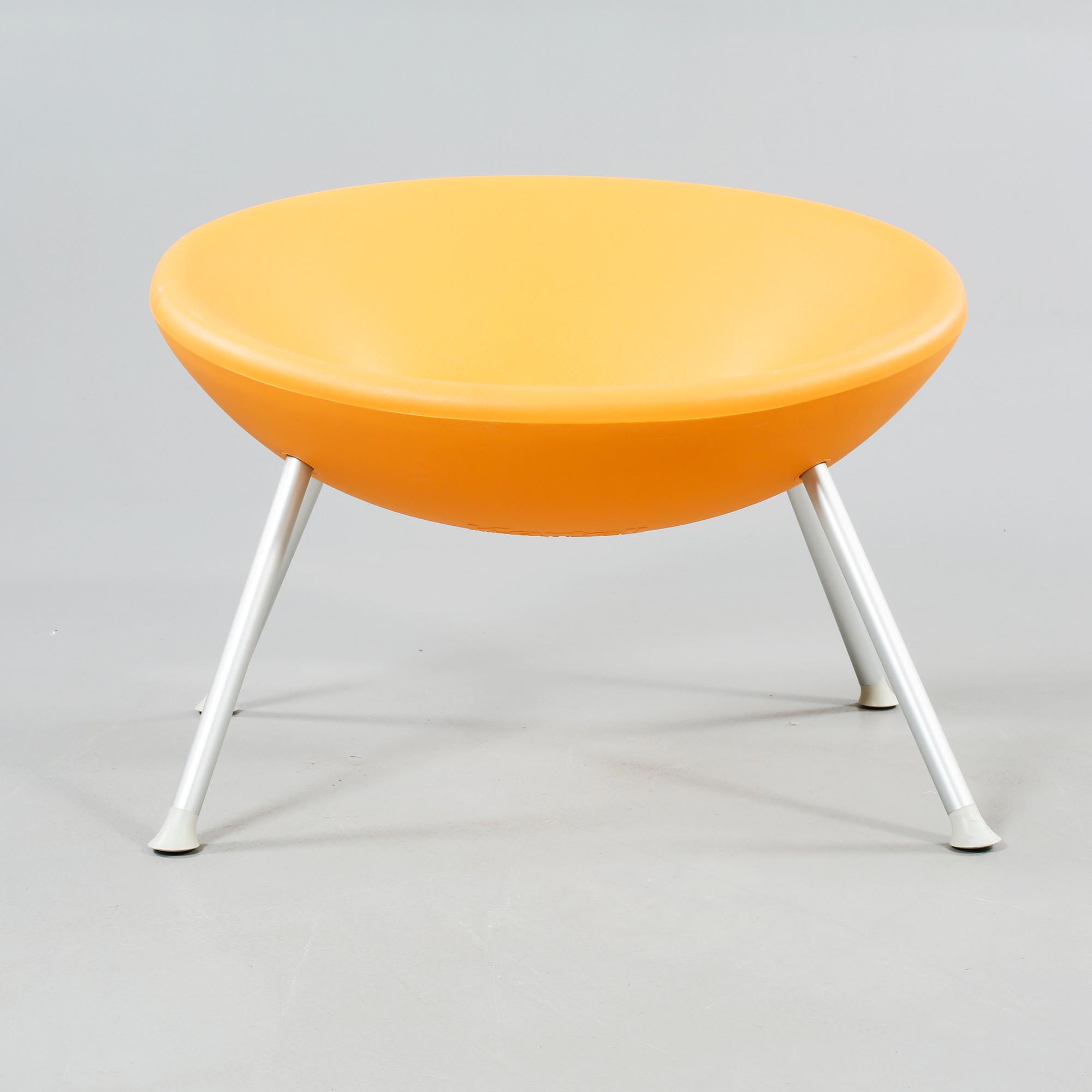 STOL, "Ploof", Philippe Starck, Kartell, omkring år 2000.
