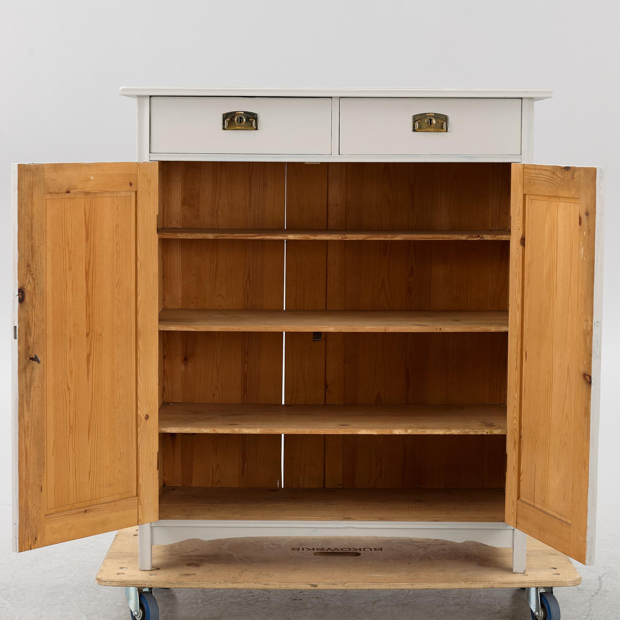 Skänk, omkring 1900.