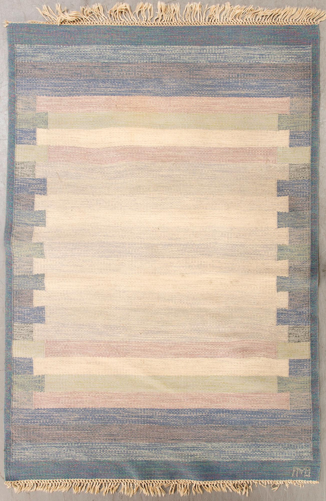A Swedish falt weave carpet signed 202x138 cm.