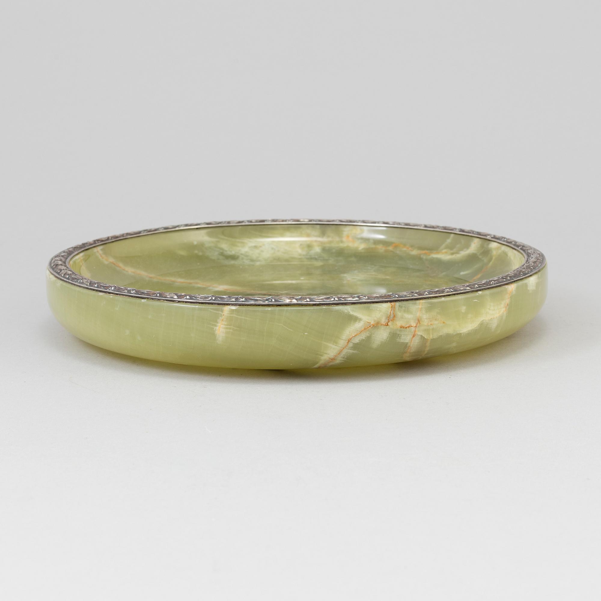 WA BOLIN, an onyx and silver dish from Stockholm, 1939.