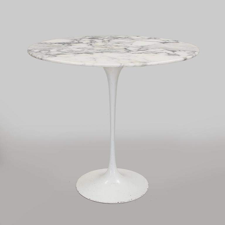 BORD, "Tulip", Eero Saarinen, Knoll International.