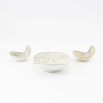 Gunnar Nylund, bowls 5 pcs. including Nymölle 1950s/60s, Denmark.