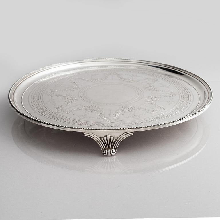 Richard Martin och Ebenezer Hall, bricka/salver, silver, London 1875.