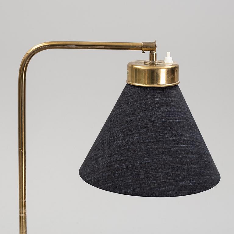 A pair of model 1848 floor lights by Josef Frank for Firma Svenskt Tenn.
