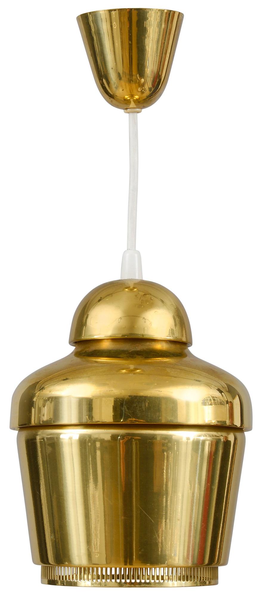 Alvar Aalto, TAKLAMPA A 330.