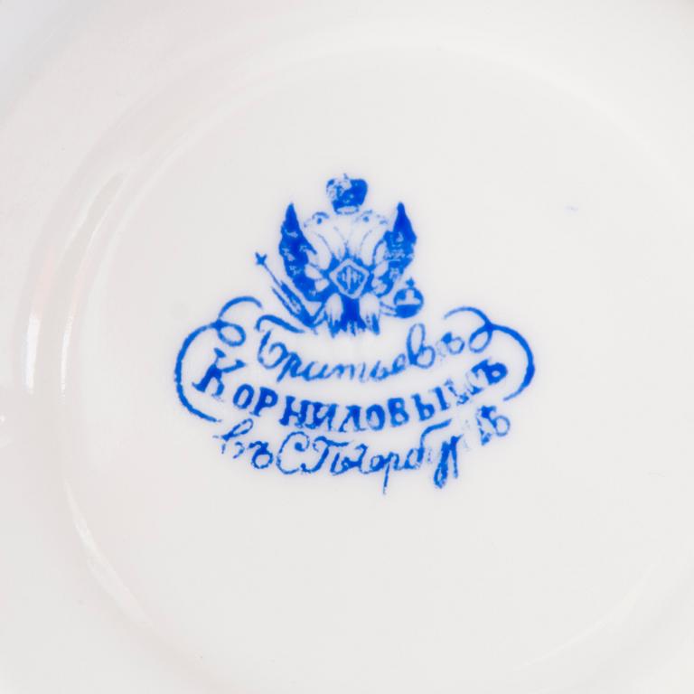 KAFFEKOPPAR MED FAT, 10 st, porslin, Kornilov, Ryssland 1861 - 1884.