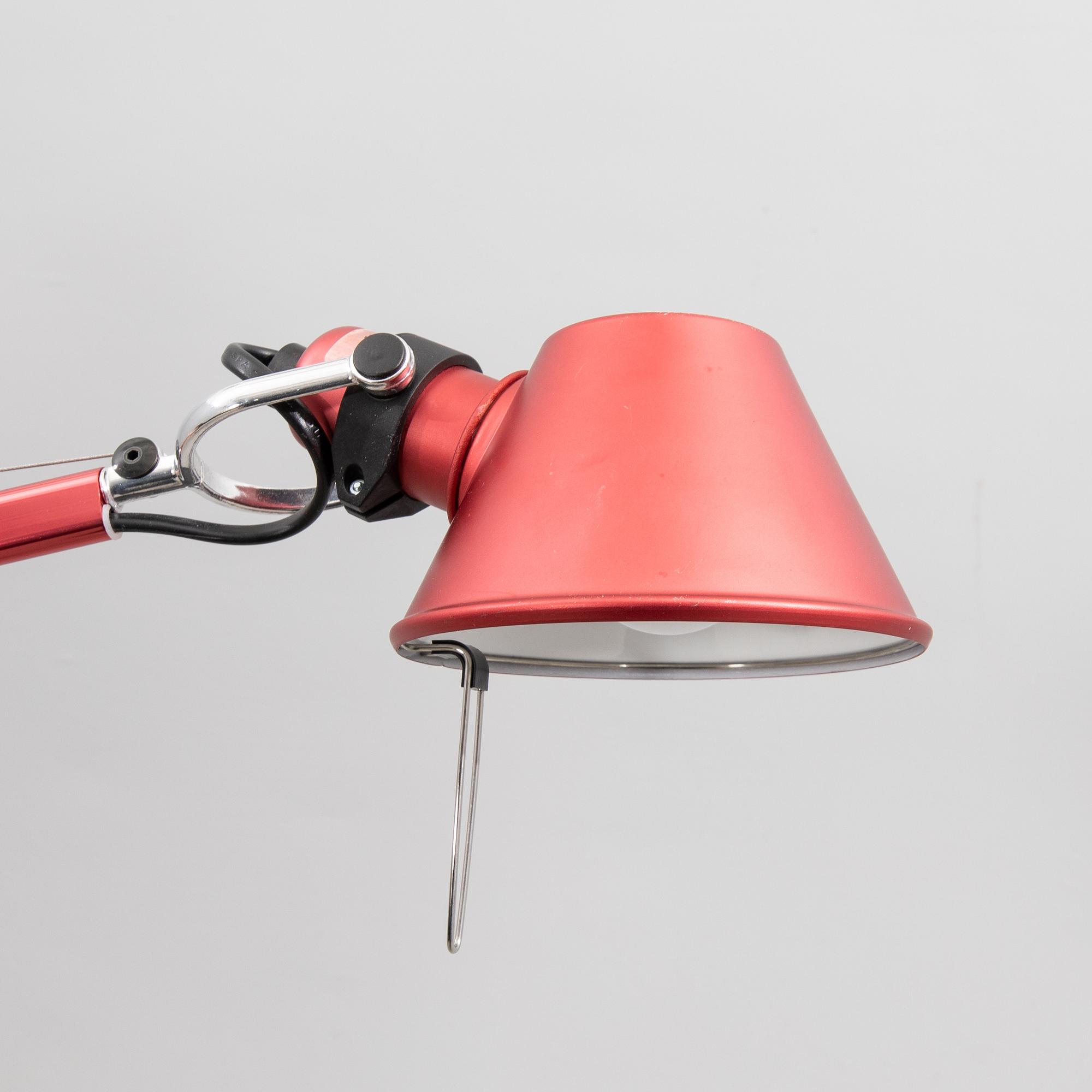Michele De Lucchi & Giancarlo Fassina, bordslampor"Skrivbordslampor ett par, "Tolomeo" Artemide Italien.