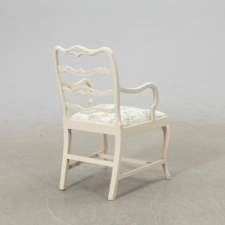 Armchair in the Gustavian style, first half of the 20th century.