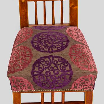A 3-piece furniture suite, made to order for a private home, early 20th century.