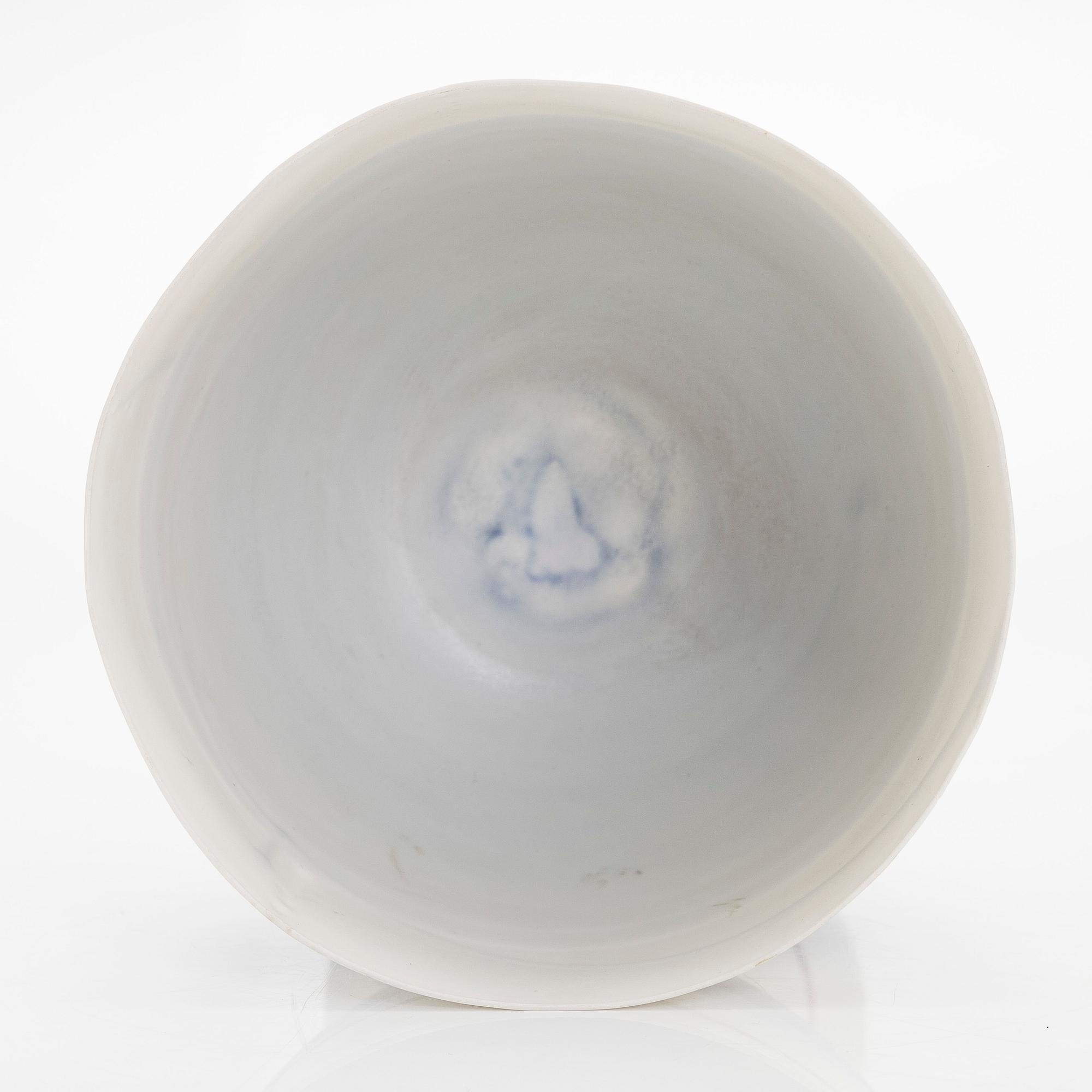 Inkeri Leivo, vas, keramik, signerad IL Arabia 85.