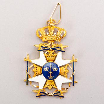 Swords of the Knights Cross Enamel on 18K CF Carlman 1960
total weight 31 gram.