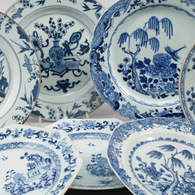 TALLRIKAR, ett par+6 st, porslin, Kina, 1700-tal.