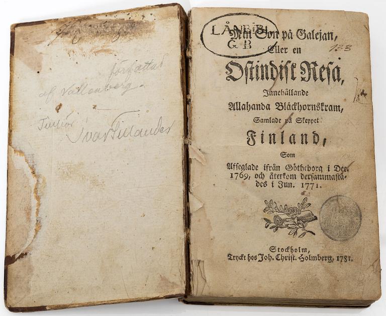 Samling äldre böcker, 8 st, mestadels om Drottningholm, 1700-1800-tal.