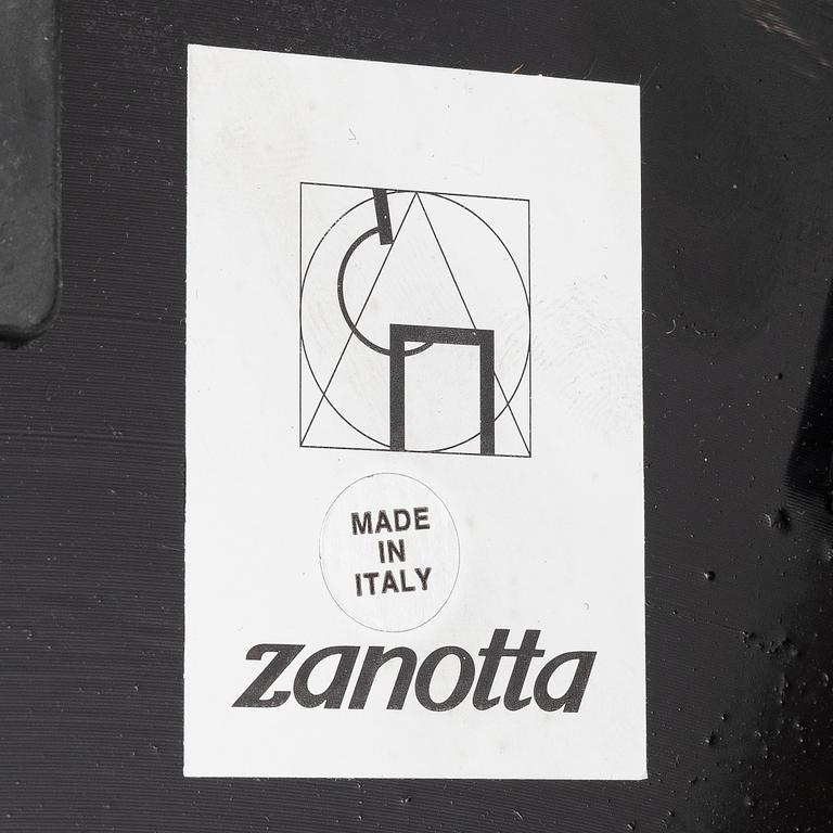 Marco Zanuso, bord, modell 2532 , Zanotta, Italien.
