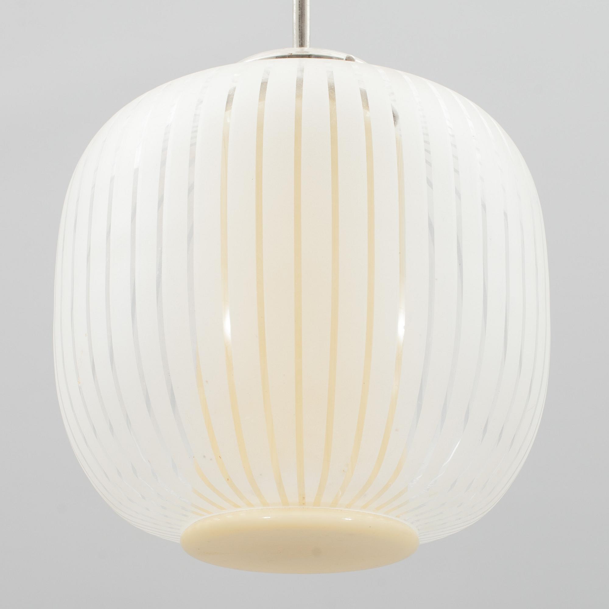 TAKLAMPA, Flygsfors, 1900-talets mitt. Höjd 67 cm.