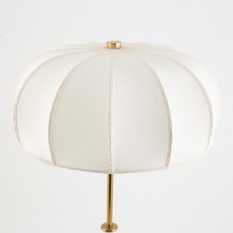 Josef Frank, a model 2466 table light, Firma Svenskt Tenn.