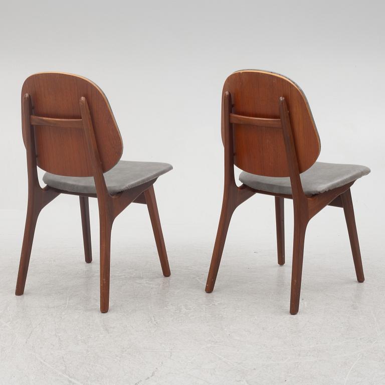 Arne Hovmand-Olsen,  a set of six model 75 chairs, Mogens Kold Møbelfabrik, Denmark 1960s.