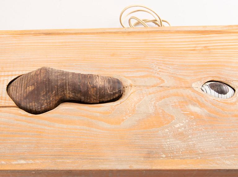 Jack Vanarsky, a cinetic sculpture signed and dated 77.