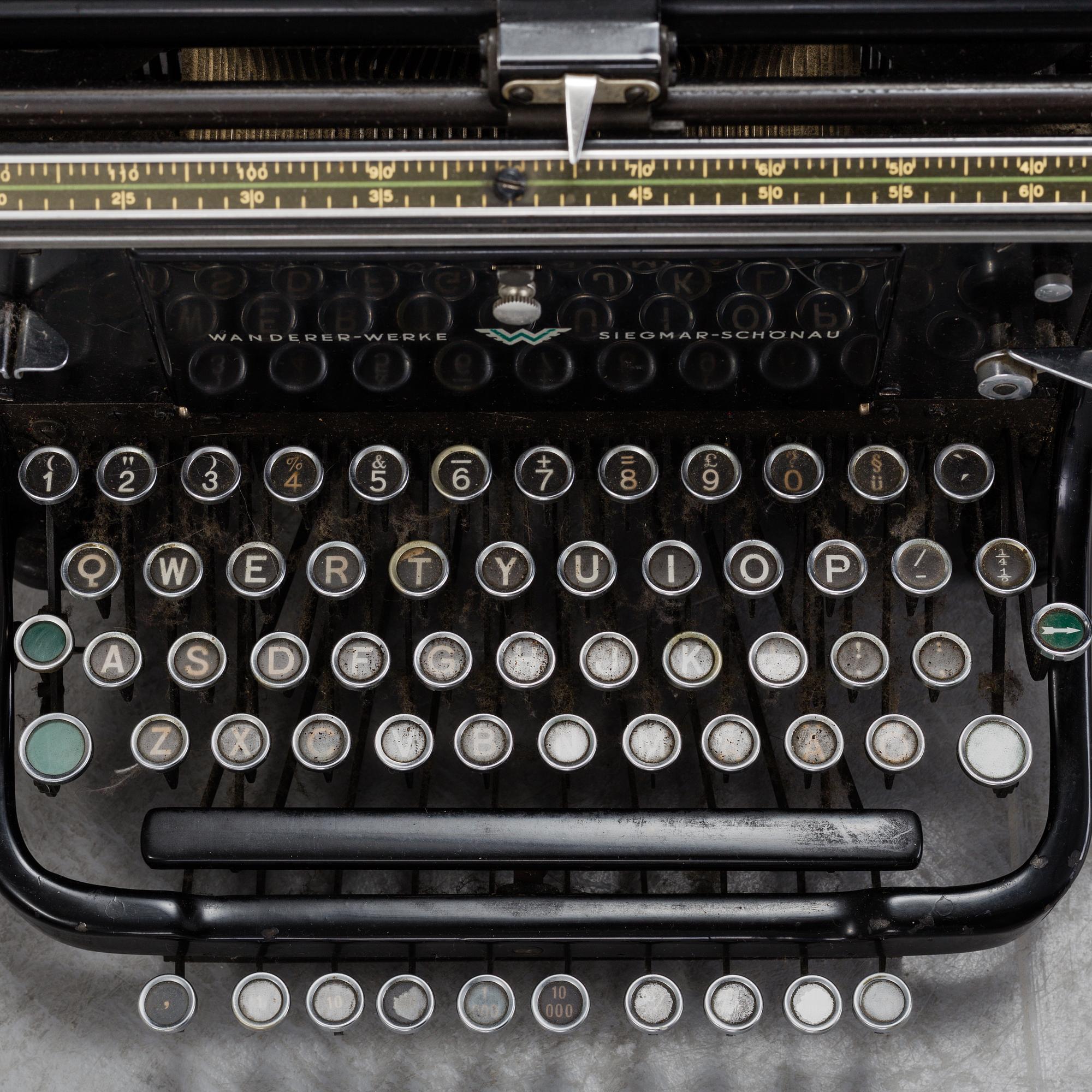 CONTINENTAL, skrivmaskin med bred vals, Wanderer-Werke Siegmar-Schönau, 1900-talets första hälft.