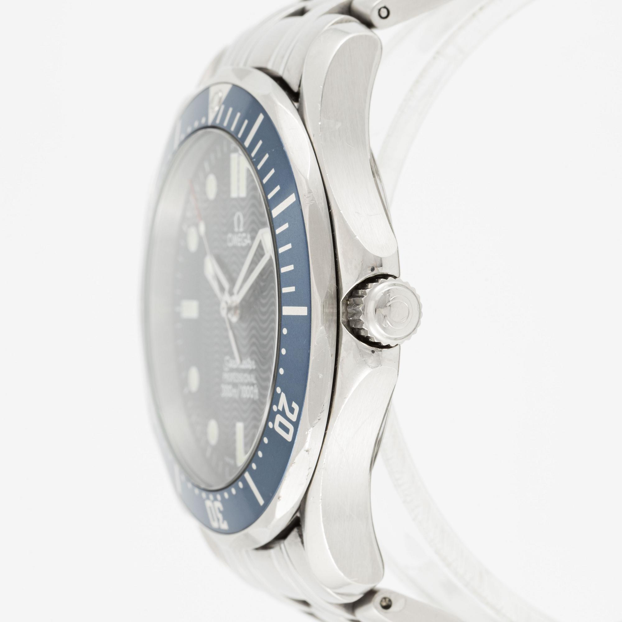 Omega, Seamaster, Professional, Diver 300M, "James Bond GoldenEye", ca 1998.