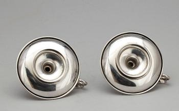 LJUSSTAKAR, ett par, silver, Jacob Engelberth Torsk (Sigrid Torsk), Stockholm, 1898, tot vikt ca 370 g.