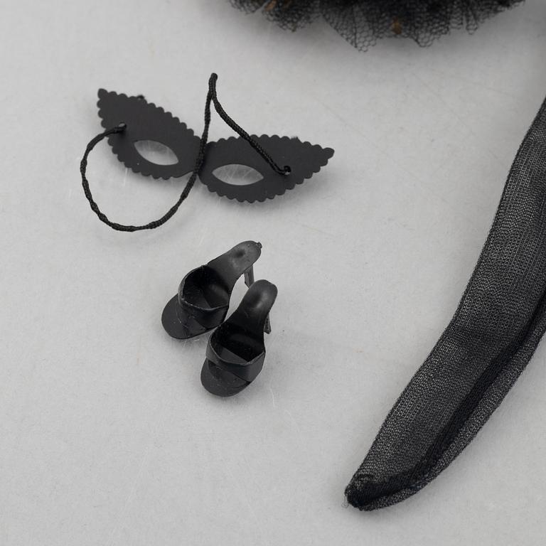 Kläduppsättningar, Barbie, 4 st, bl a "Fashion Editor 1637" & "Theatre Date 959", Mattel, 1960-tal.