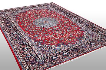 A carpet, Kashan, ca 406 x 301 cm.