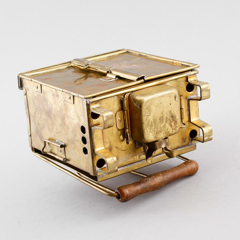 LANTERNA, mässing, F.F.A Schulze, Berlin, 1917.