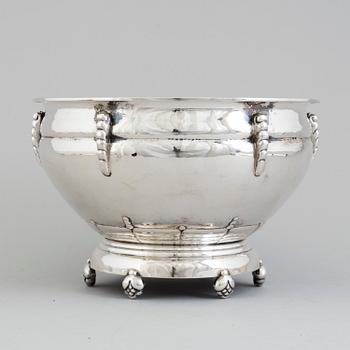 A Danish Art Nouveau silver jardiniere, unidentified master, Copenhagen, 1919.