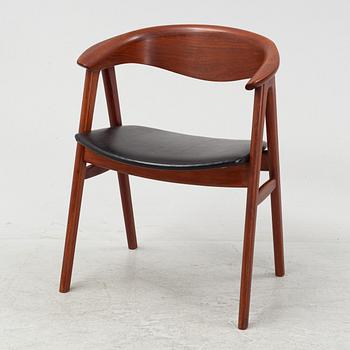 Erik Kirkegaard, a teak chair, Høng Stolefabrik, Denmark, mid 20th Century.