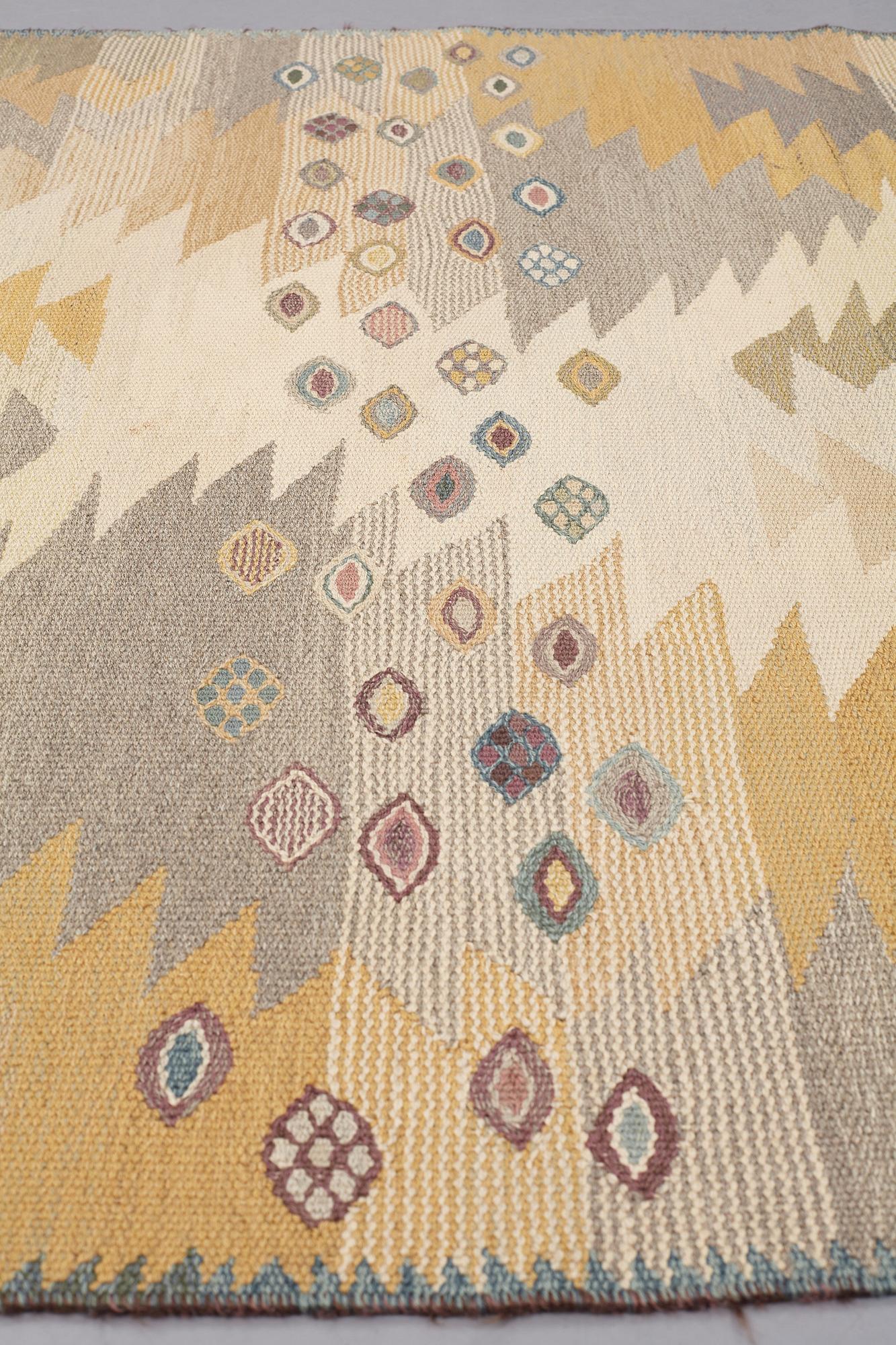 Barbro Nilsson, MATTA, "Tånga, ljus", gobelängteknik, ca 237 x 139 cm, signerad AB MMF BN.