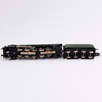 MÄRKLIN, sähkövetureita, 2 kpl ja vaunu, Saksa.