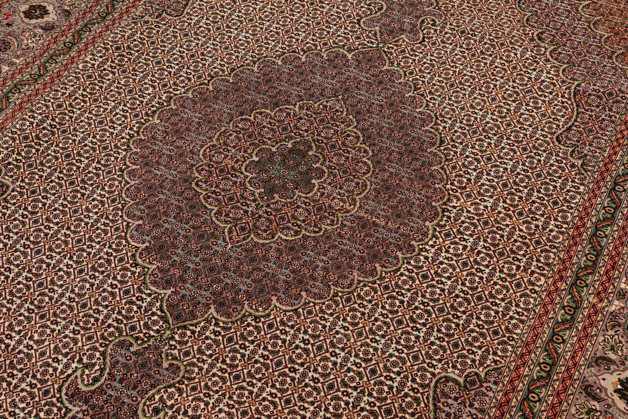Carpet, Tabriz, approx. 300 x 200 cm.