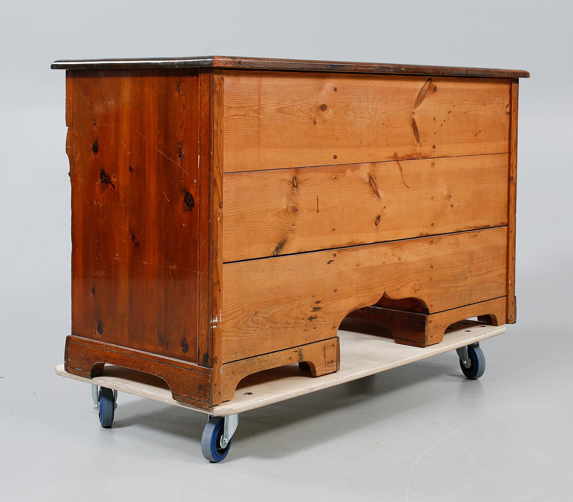 SKRIVBORD, 1900-talets början.