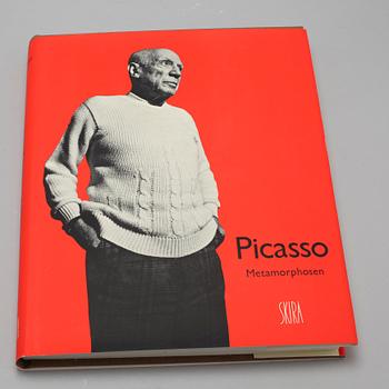 Books, 4 artbooks about Picasso and his work, 20th century 3rd quarter.