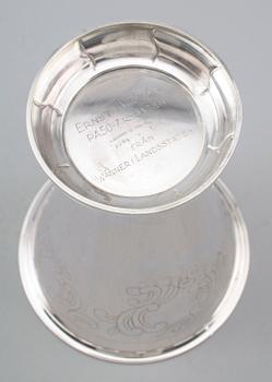 BÄGARE, silver, K Anderson, Stockholm 1939. Vikt ca 362 g.