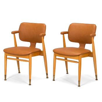 Ilmari Tapiovaara, A pair of mid-20th century 'Domus Lux' armchairs for Lukkiseppo.