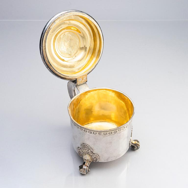 A Swedish  18th century parcel-gilt silver tankard, mark of Hans Langberg, Söderhamn 1770.