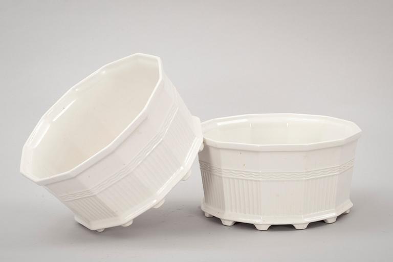 YTTERFODER, 2 st, "Waldemarsudde", Gustavsberg.