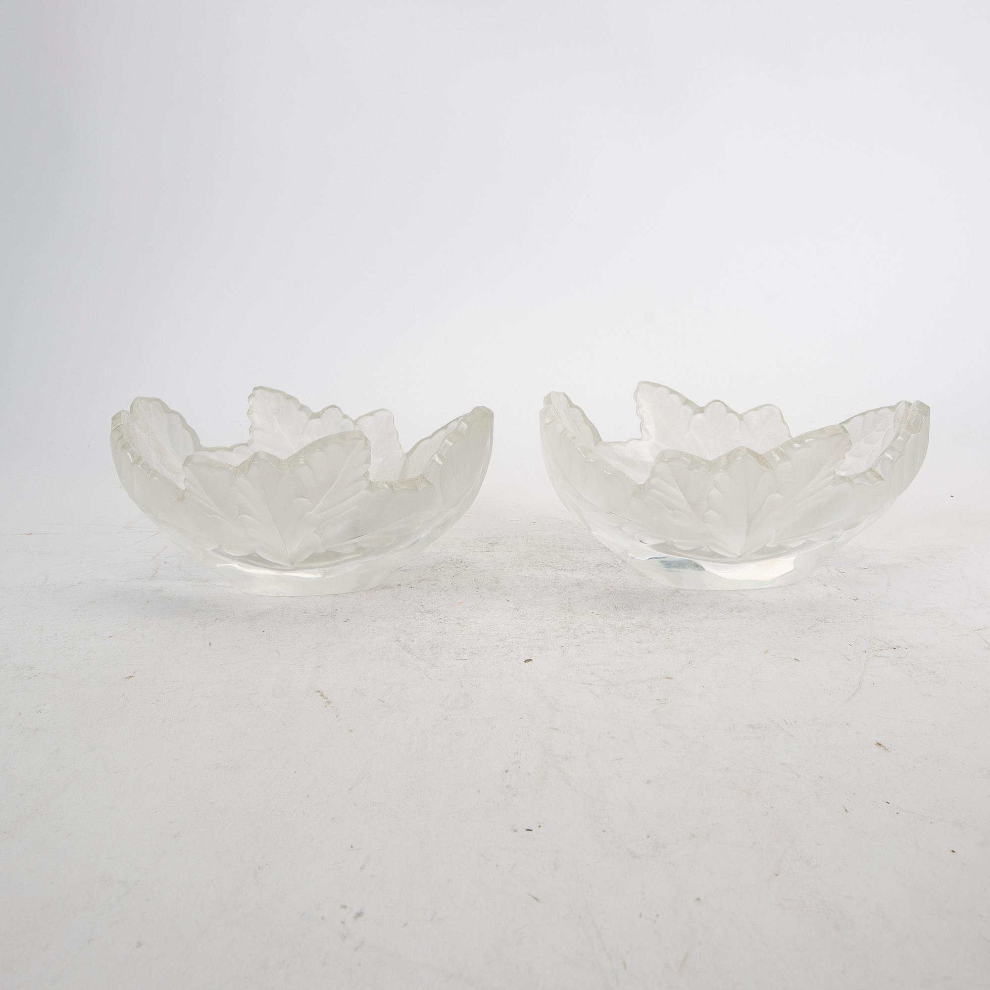 Carafe and 2 bowls and 2 glasses Lalique mid-20th century.