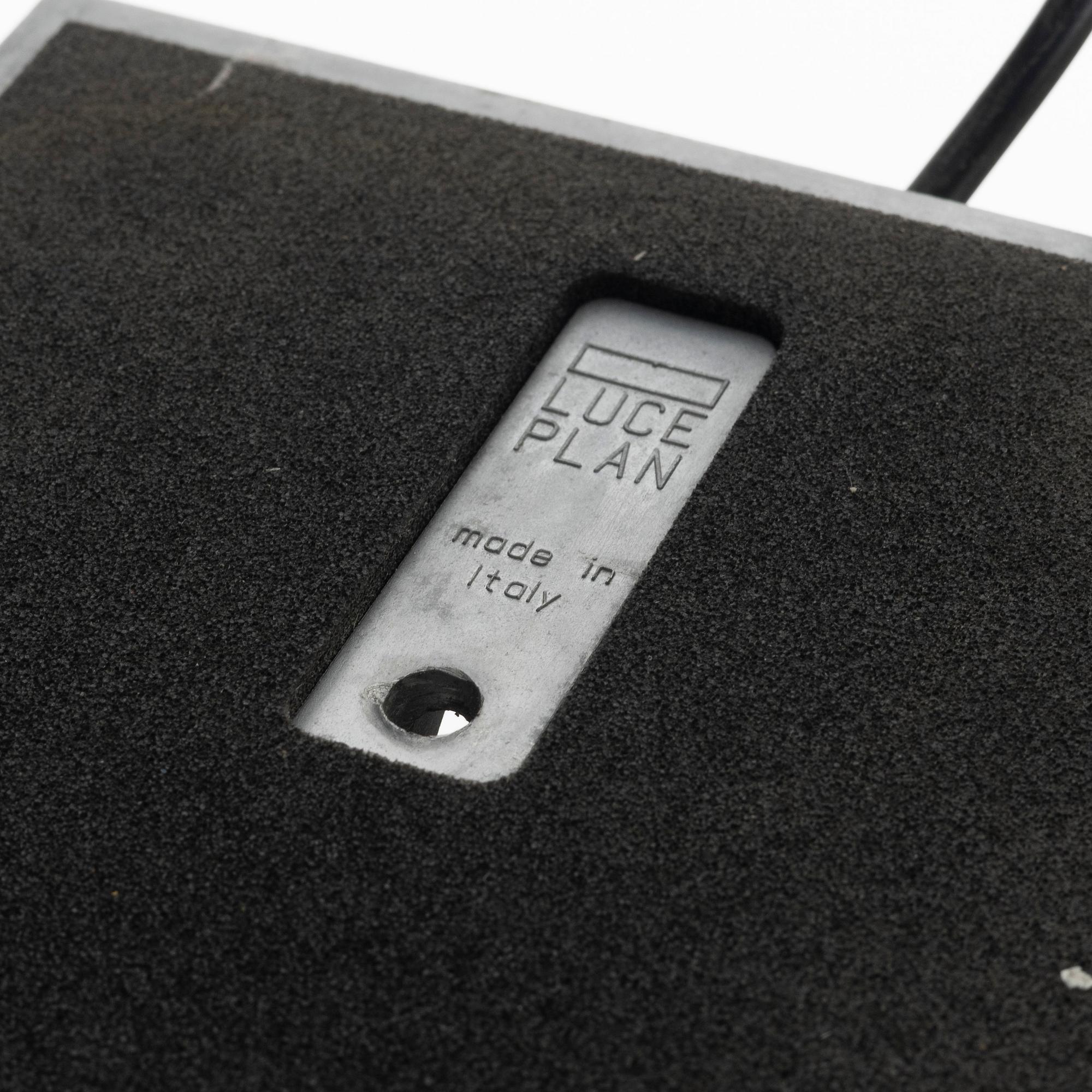 Paolo Rizzatto, a pair of 'Costanza' table lamps, Luceplan, Italy.