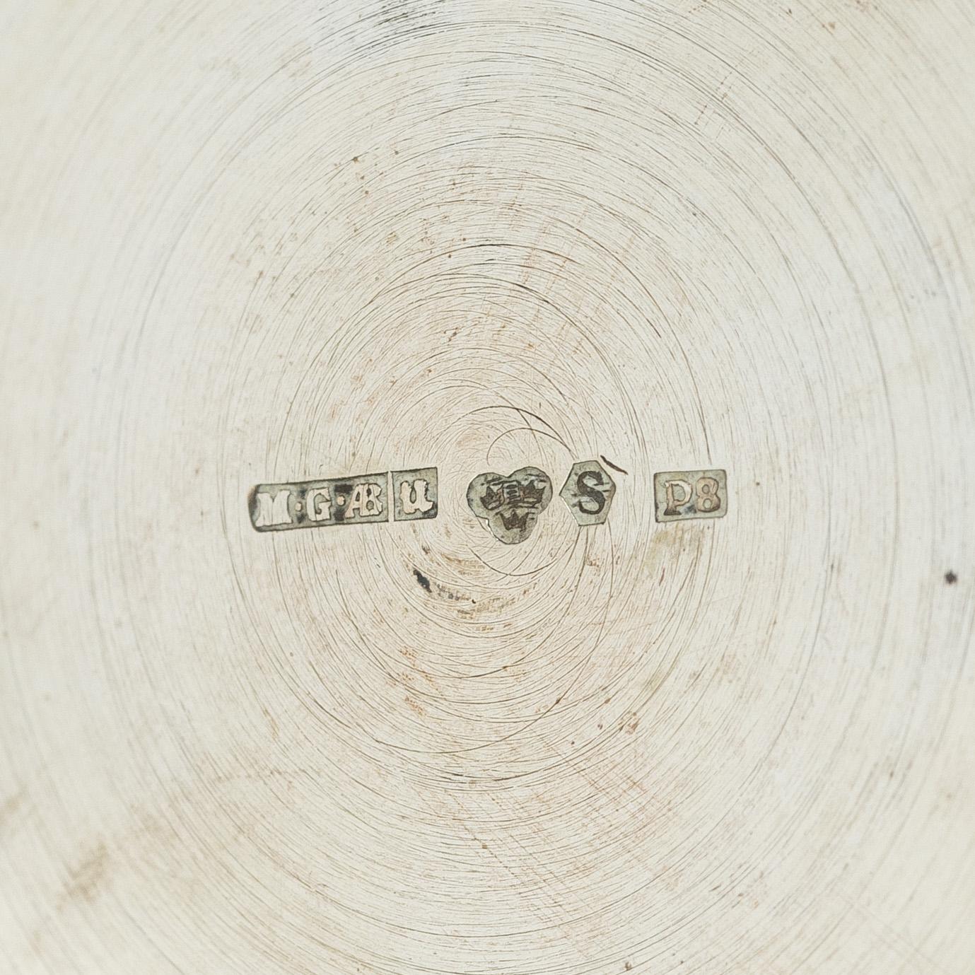 Vaser, 2 st, silver, 1941-52.