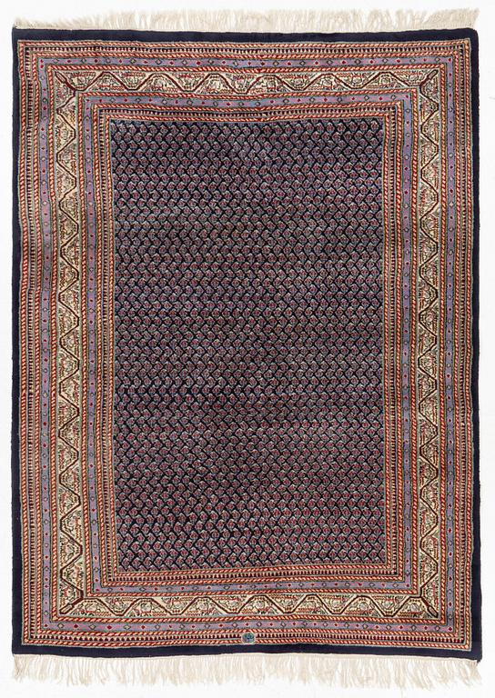 Carpet, oriental, approx. 250 x 183 cm.